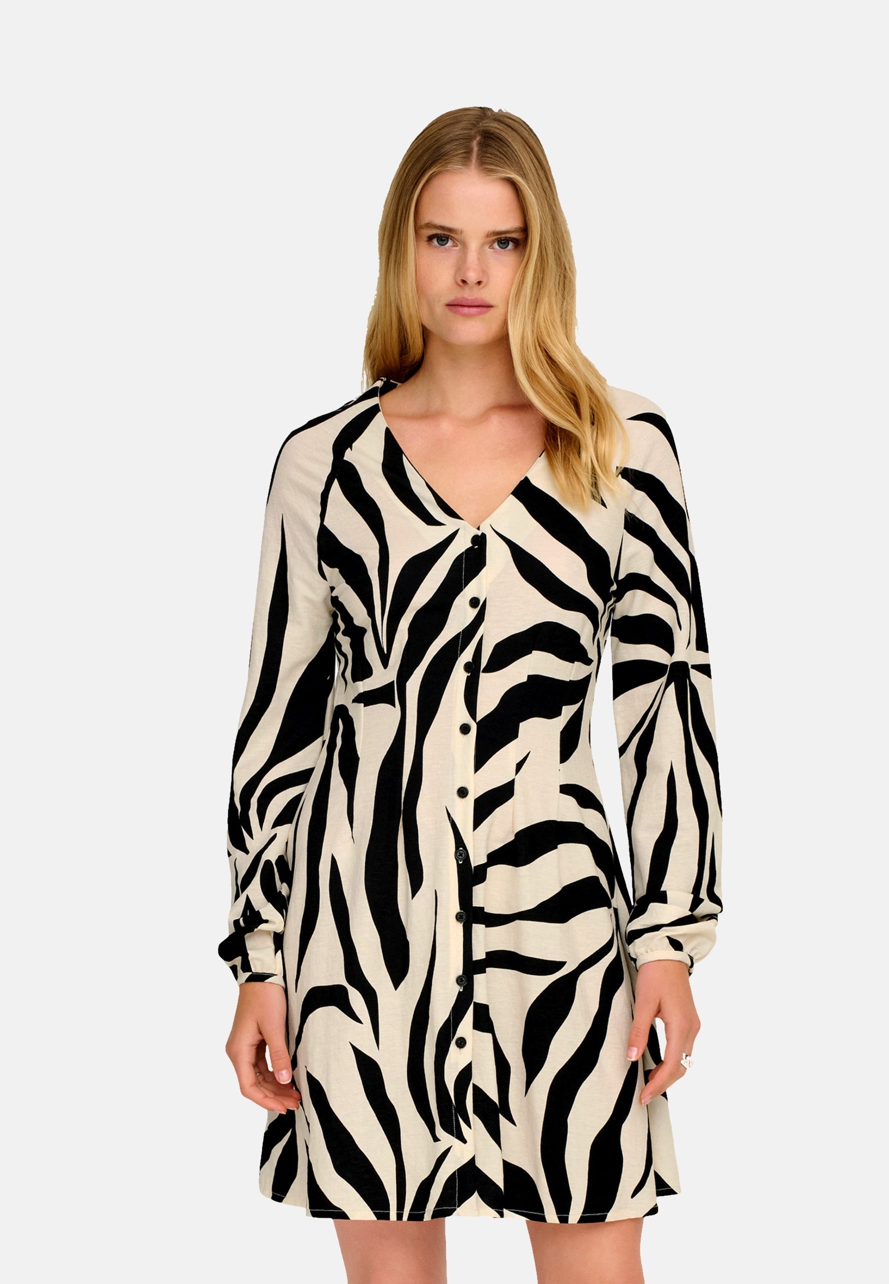 Only SAKURA Blusenkleid