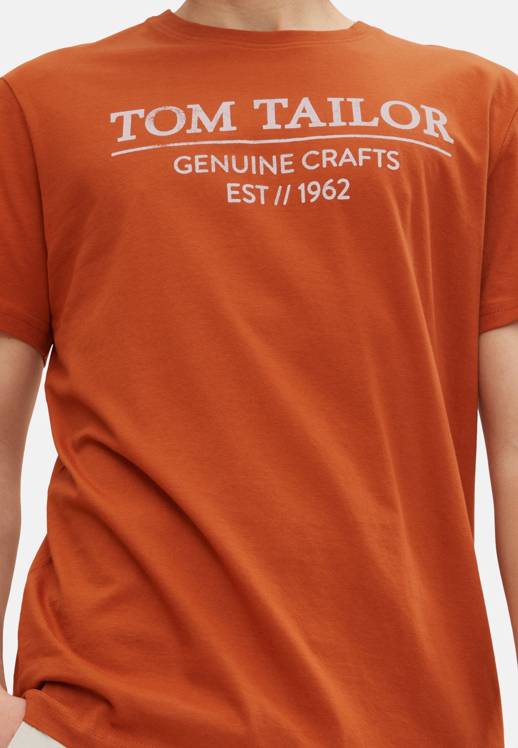 Tom Tailor Unifarbenes Kurzarm T-Shirt mit Rundhalsausschnitt und Label-Print