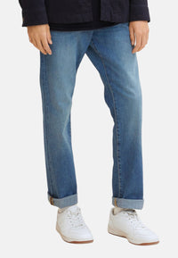 Tom Tailor Marvin Straight Jeans im Five-Pocket-Design mit Label Patch