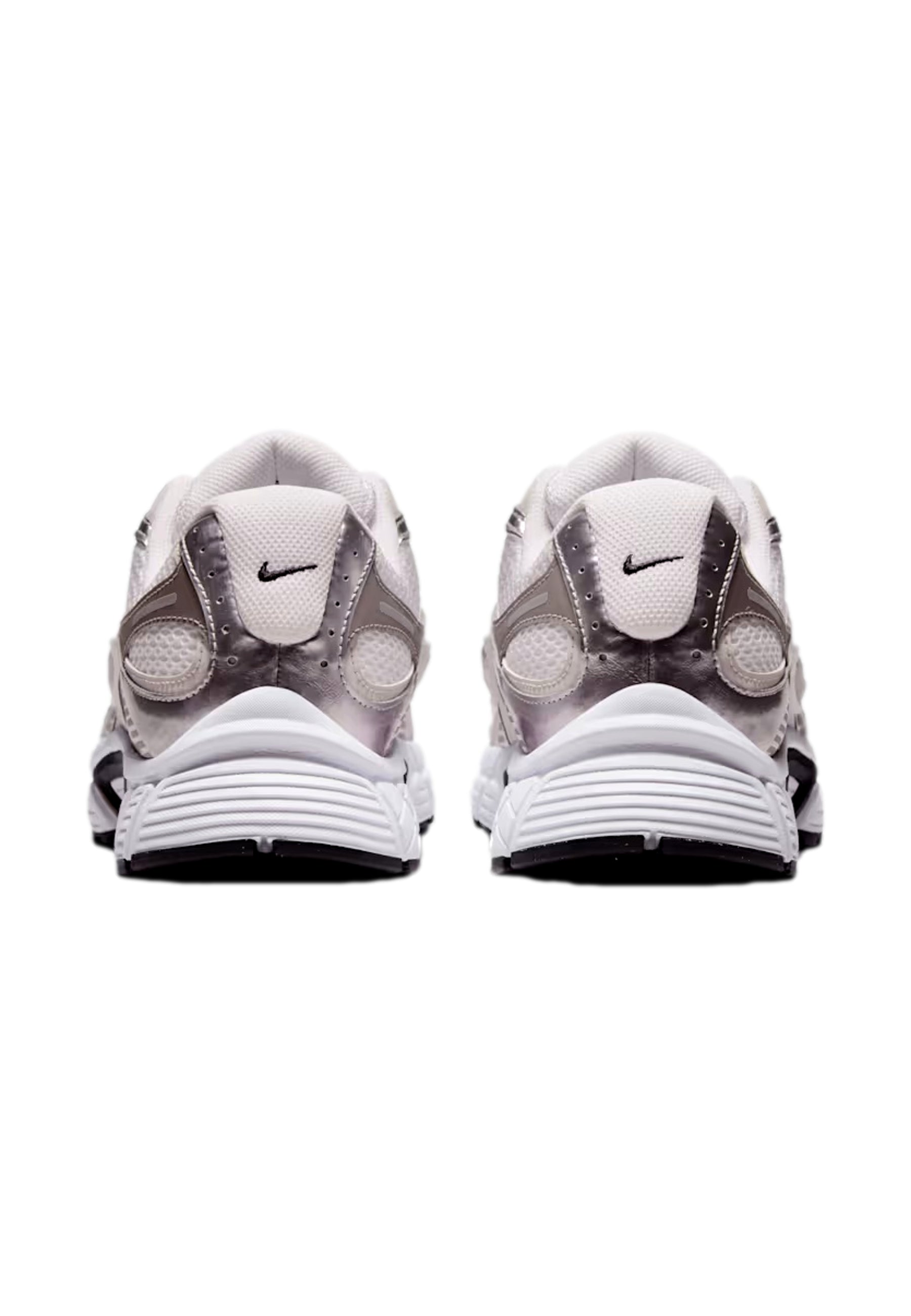 Nike V5 RNR Sneaker