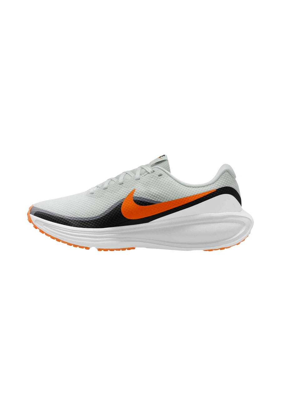 Nike REVOLUTION 8 Sneaker