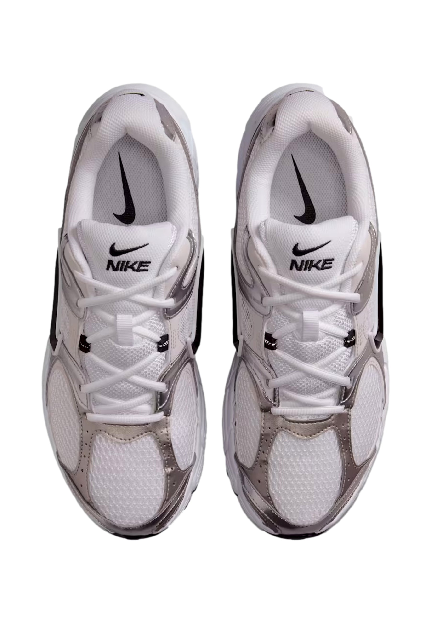 Nike V5 RNR Sneaker