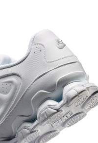 Nike REAX 8 NSW SL Sneaker