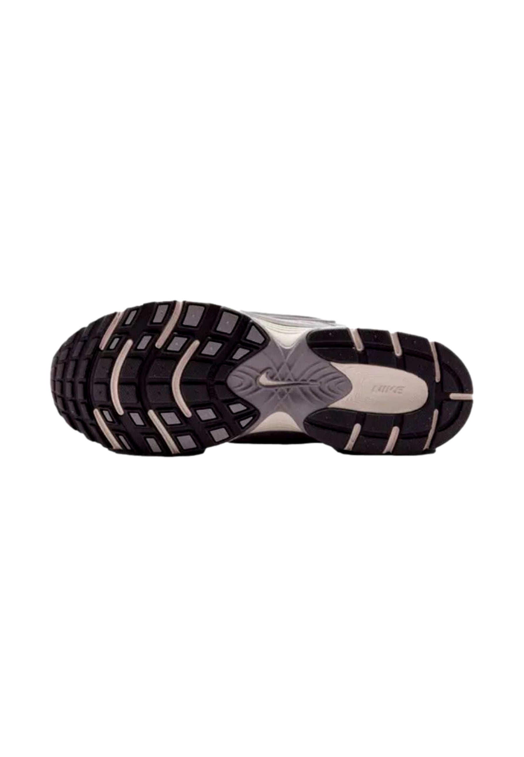 Nike V5 RNR Sneaker