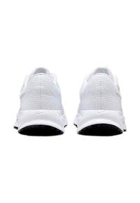 Nike Defy Turnschuh