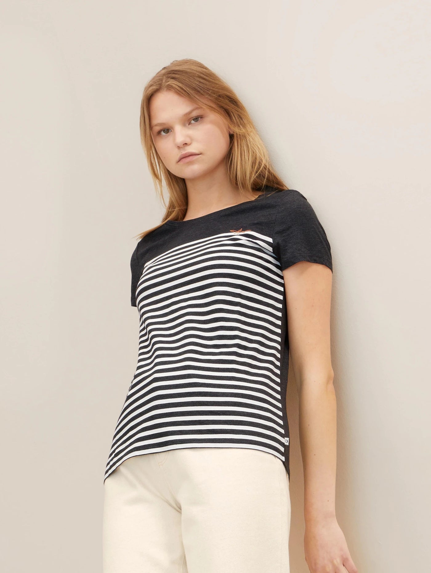 Tom Tailor Kurzärmliges T-Shirt mit Rundhalsausschnitt und Streifenmuster