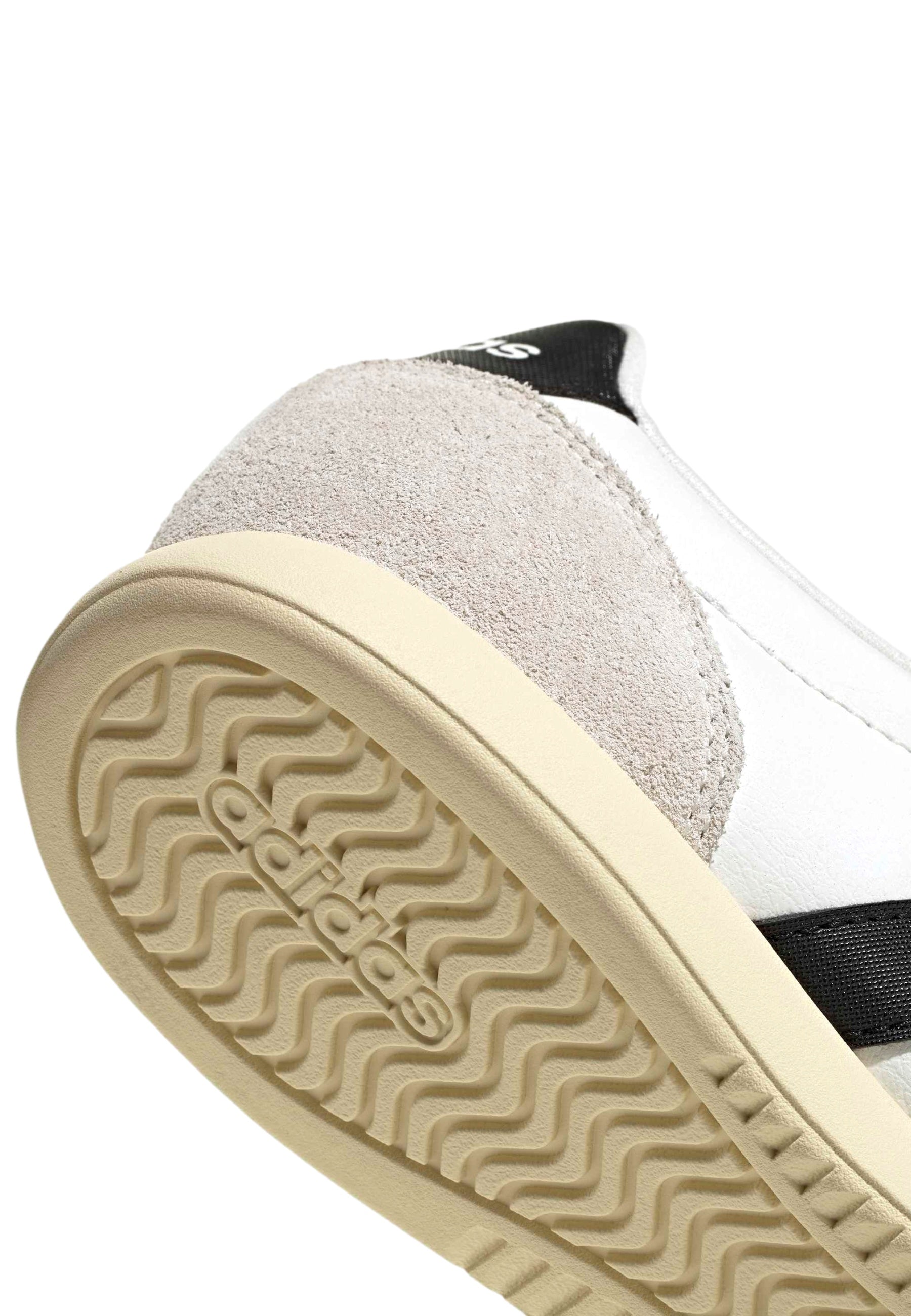 Adidas Barreda LO Low-Sneaker