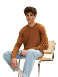 Tom Tailor Unifarbener Strickpulli mit V-Ausschnitt in Melange Optik