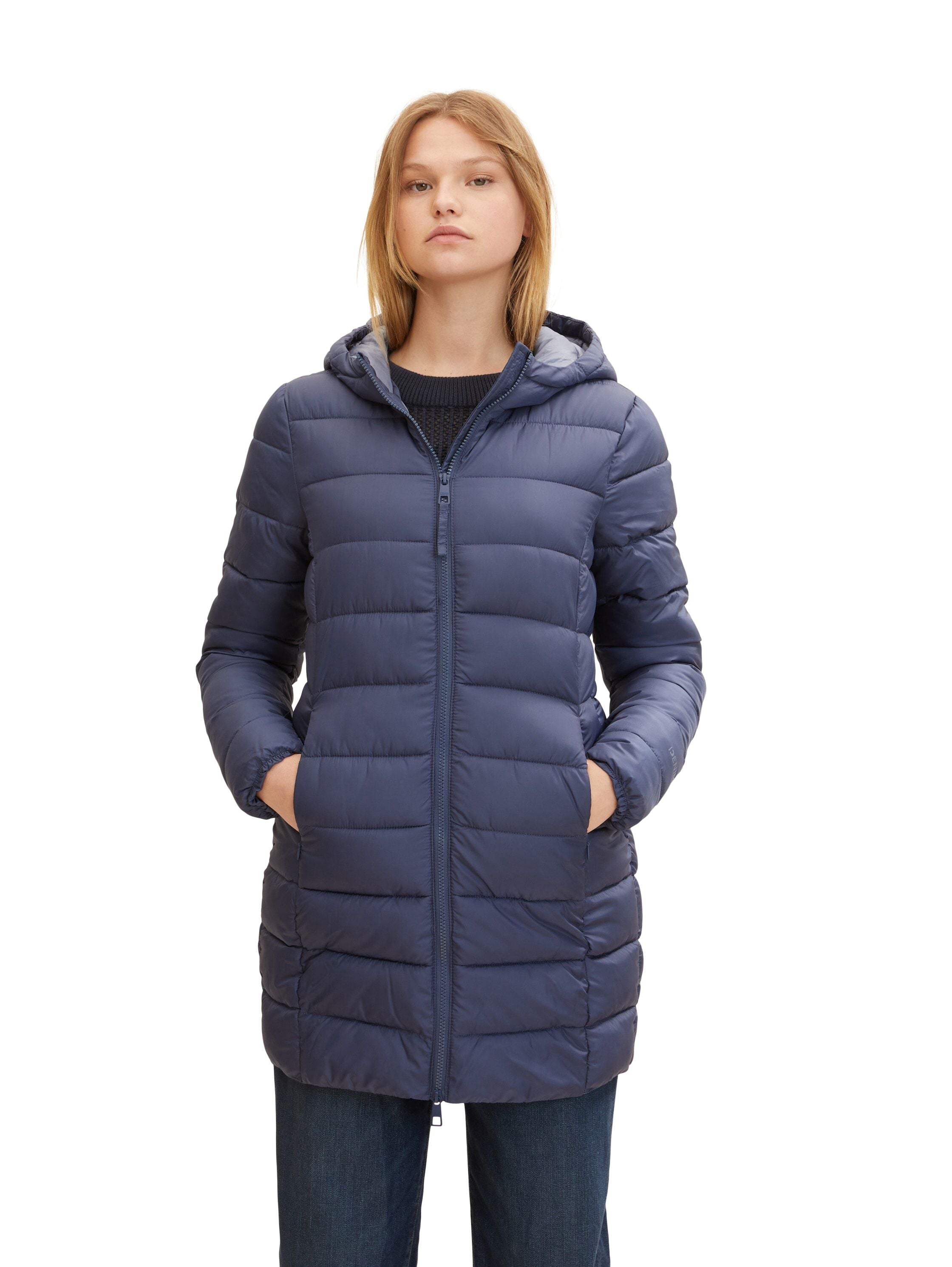Tom Tailor Leichter Steppmantel REPREVE Our Ocean mit Kapuze und seitlichen Eingrifftaschen