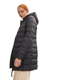 Tom Tailor Leichter Steppmantel REPREVE Our Ocean mit Kapuze und seitlichen Eingrifftaschen