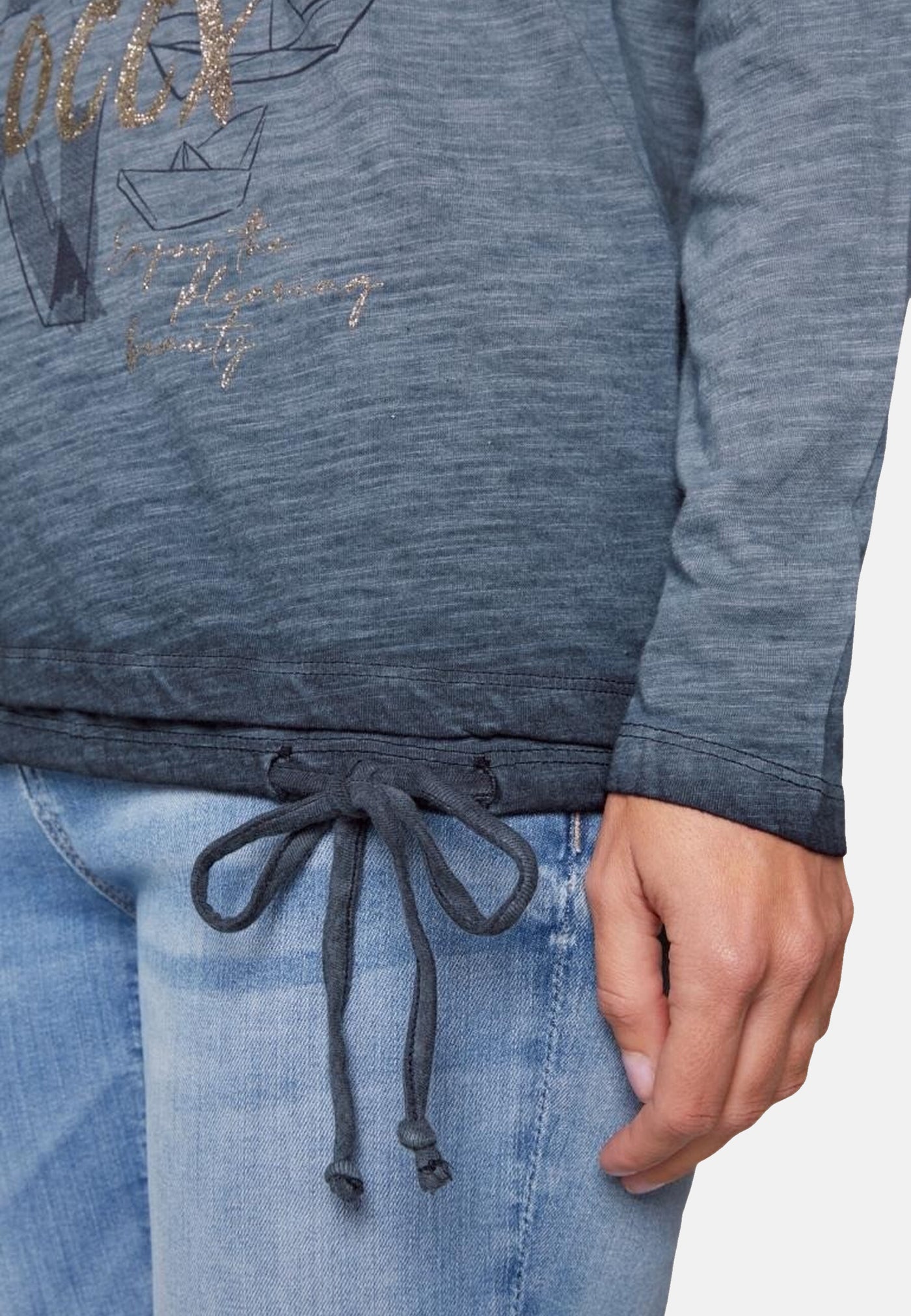 Soccx Konnichiwa Longsleeve mit Kapuze