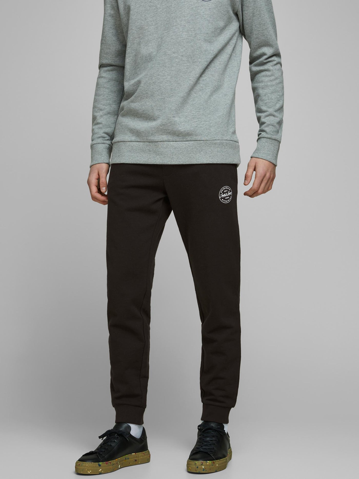 Jack & Jones 2er-Pack Sweathosen in bequemer Passform mit Kordelzug