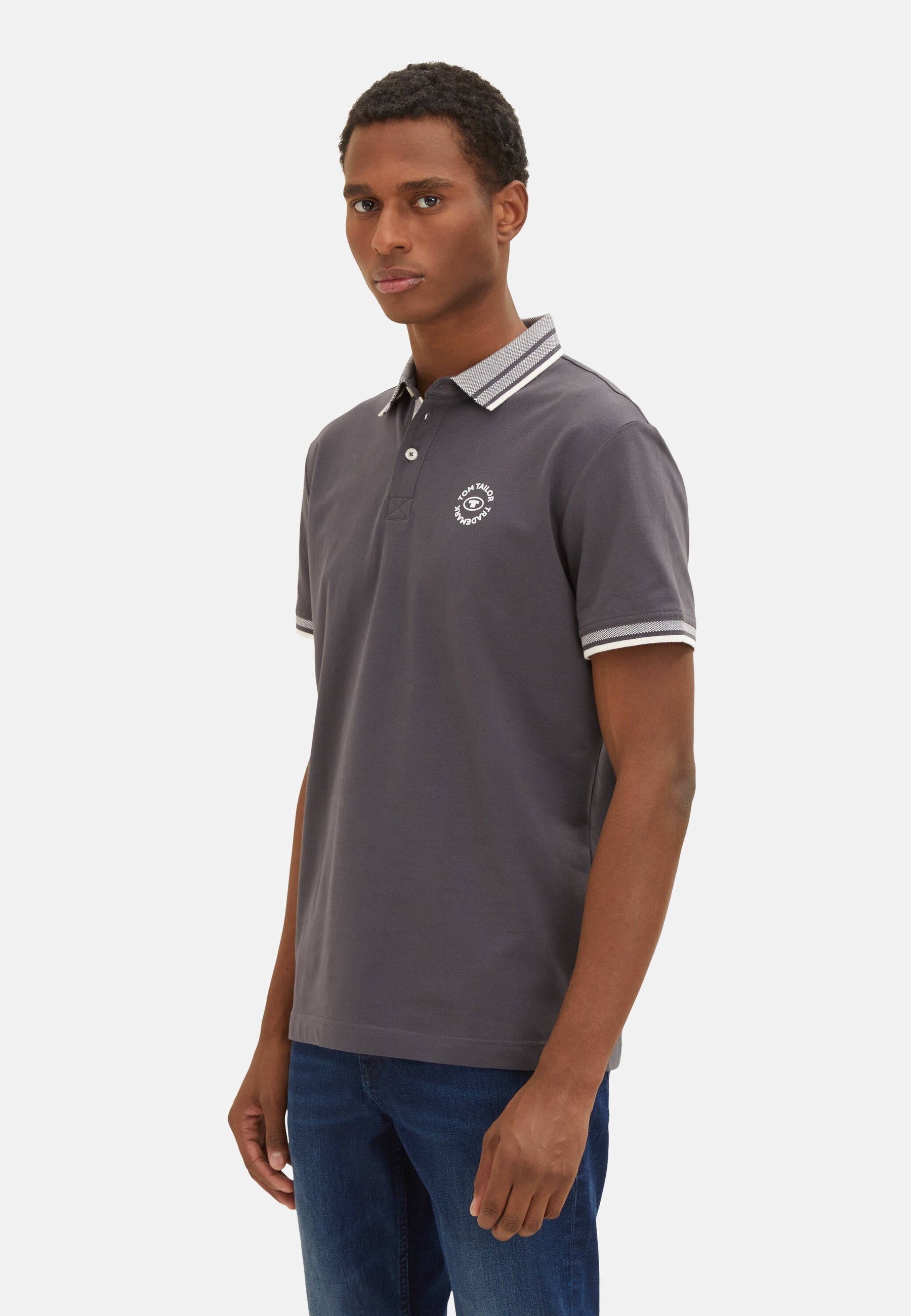 Tom Tailor Basic Polo Kurzarmshirt mit Kontraststreifen und Logo-Print