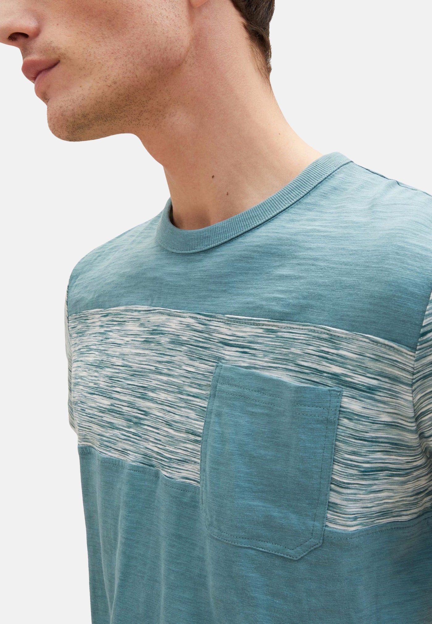 Tom Tailor Kurzarmshirt mit Einsatz in Melange-Optik und Brusttasche