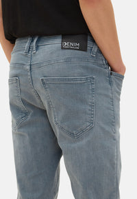 Tom Tailor Tapered Slim Jeans im Five-Pocket-Style