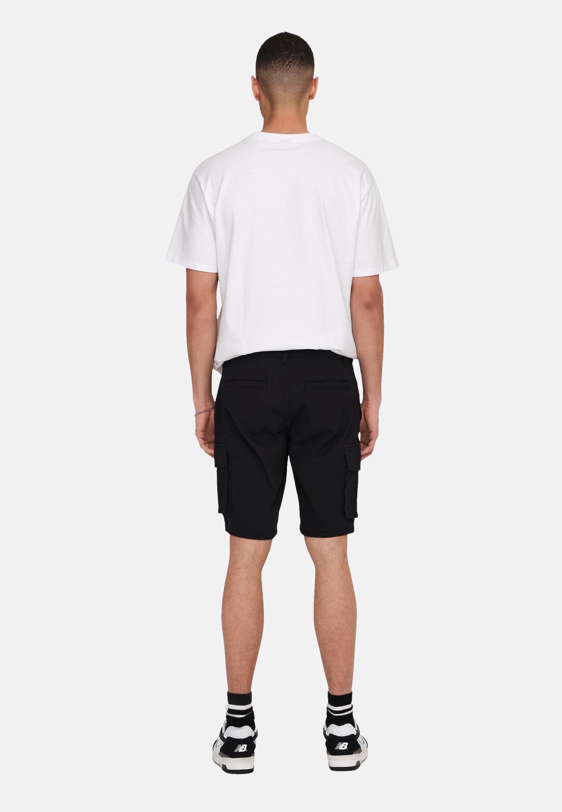 Only & Sons Regular-Fit-Cargoshorts Cam Stage mit seitlichen Eingrifftaschen und Leistentaschen am Gesäß in Regular Fit