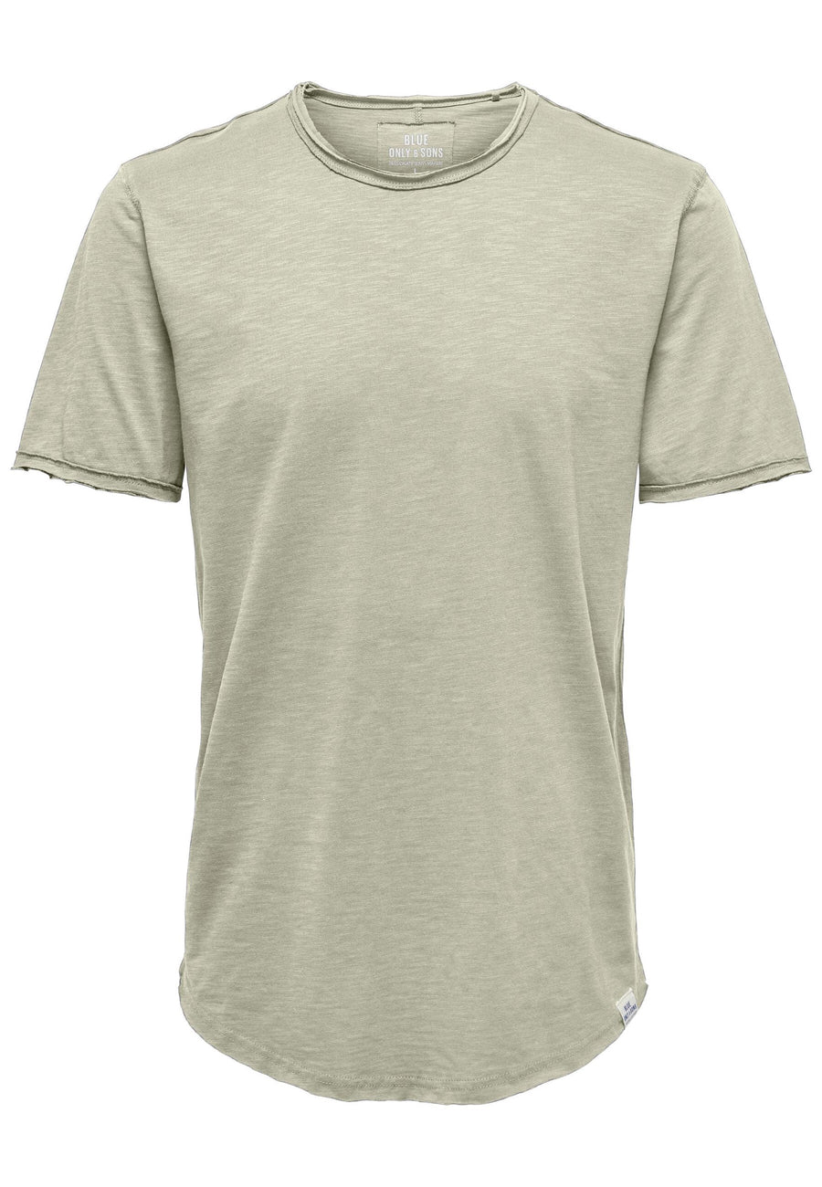Only & Sons Kurzarmshirt Benne mit Rundhalsausschnitt, offene Kanten und Logo-Patch