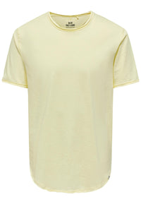 Only & Sons Kurzarmshirt Benne mit Rundhalsausschnitt, offene Kanten und Logo-Patch