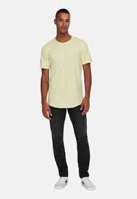 Only & Sons Kurzarmshirt Benne mit Rundhalsausschnitt, offene Kanten und Logo-Patch