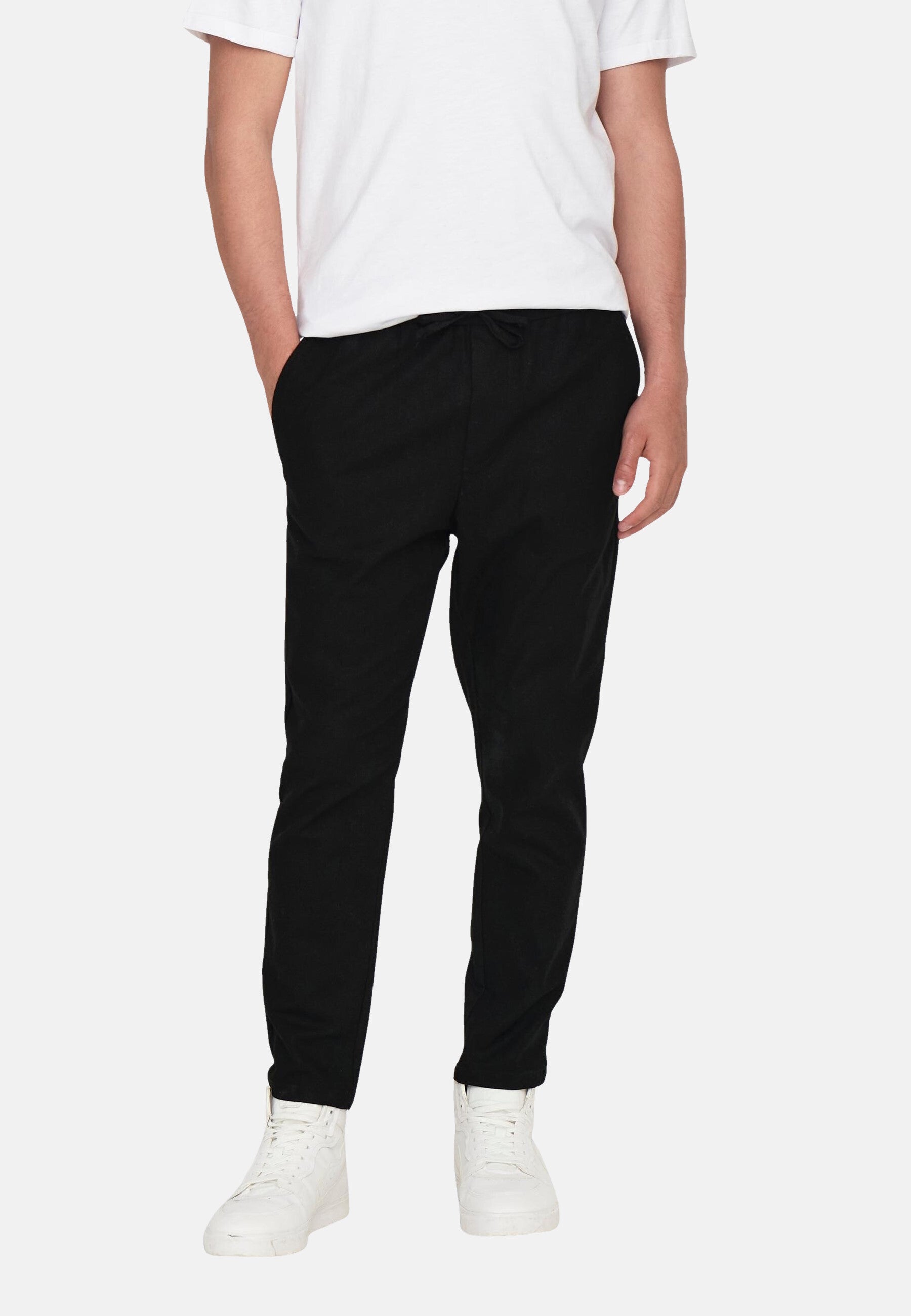 Only & Sons Unifarbene Stoffhose Linus mit elastischem Bund und seitlichen Eingrifftaschen in Regular Fit