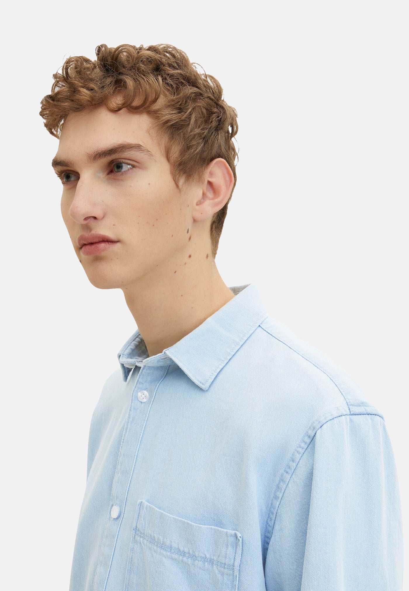 Tom Tailor Relaxed Denim-Hemd langem Arm, Kent-Kragen, Knopfleiste und Brusttasche