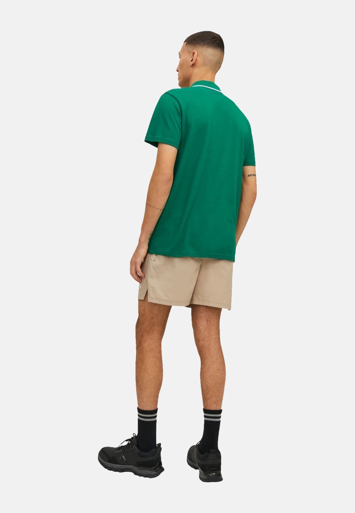 Jack & Jones LOGAN Polo Kurzarmshirt mit Kontraststreifen und Logo-Details