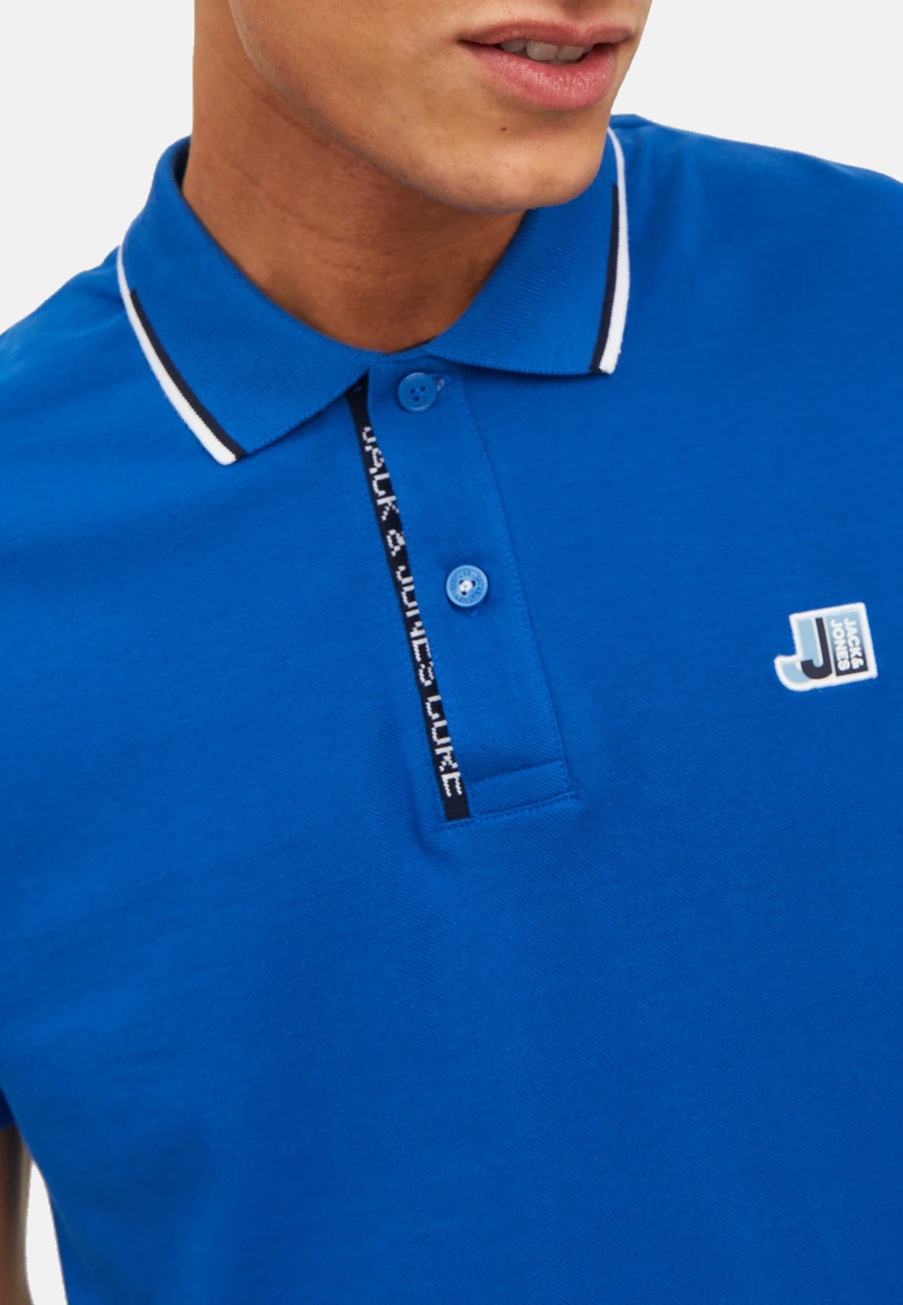 Jack & Jones LOGAN Polo Kurzarmshirt mit Kontraststreifen und Logo-Details