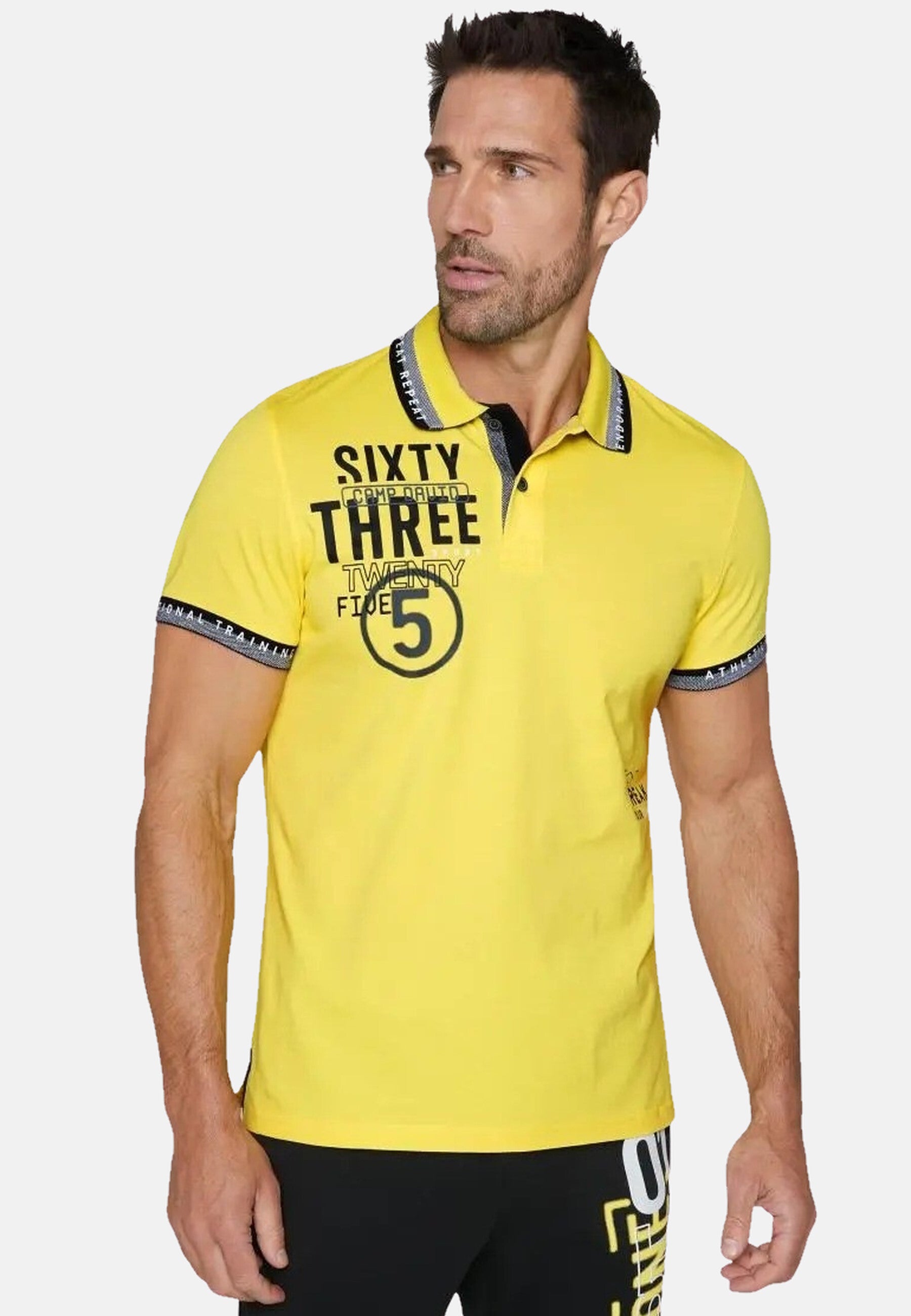 Camp David Poloshirt mit Two-Tone-Details und Seitenschlitze in lockerer Passform