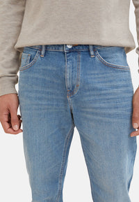 Tom Tailor MARVIN Straight Jeans im 5-Pocket-Style mit Reißverschluss und Knopf