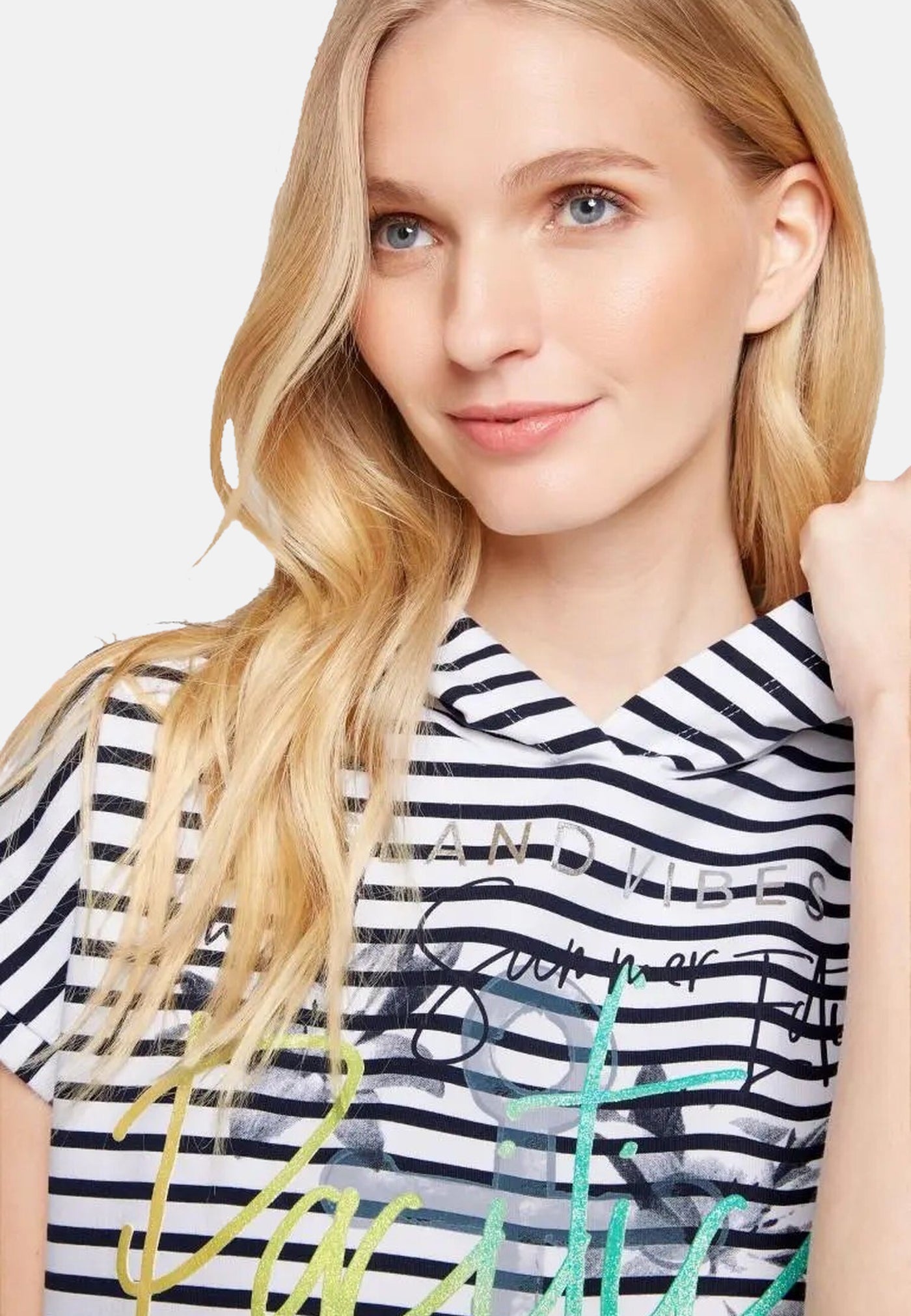 Soccx Kurzarmshirt mit Kapuze