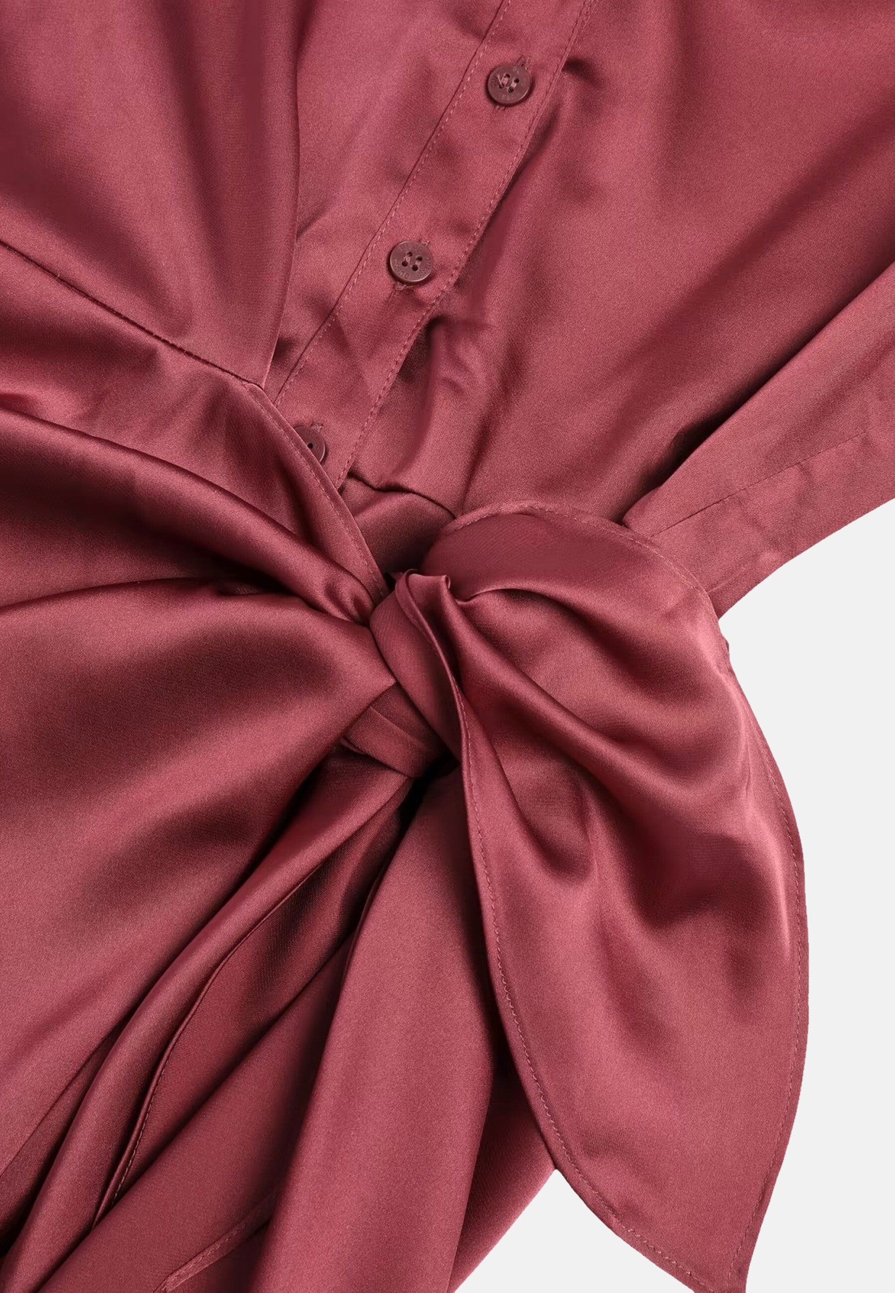 Guess Langärmliges Hemdkleid Alya mit durchgehender Knopfleiste in glänzender Optik