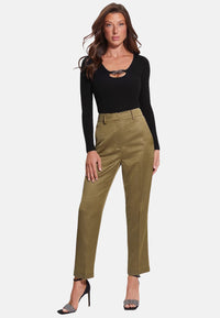 Guess Langärmliger BLING RING UMI mit Rundhalsausschnitt und Cut-Out-Detail in Slim Fit