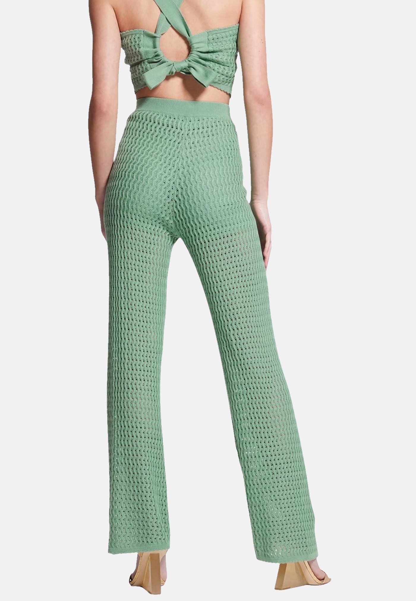 Guess Strickhose YASMINA WIDE LEG mit elastischem Taillenbund und Logo-Plakette am Bund