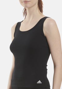 Adidas Tank Top mit Rundhalsausschnitt und Label-Print