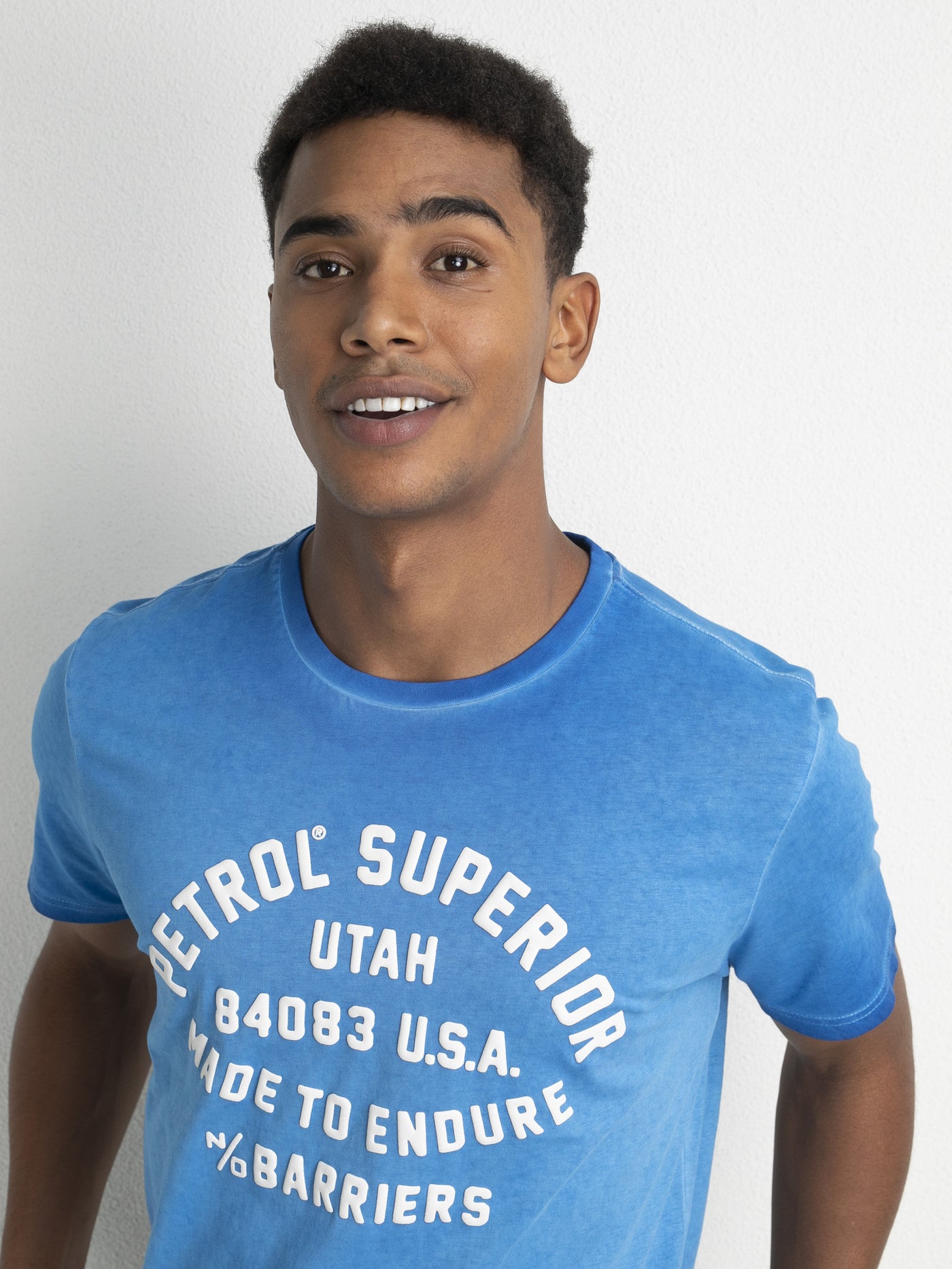 Petrol Industries T-Shirt Classic Print mit Rundhalsausschnitt