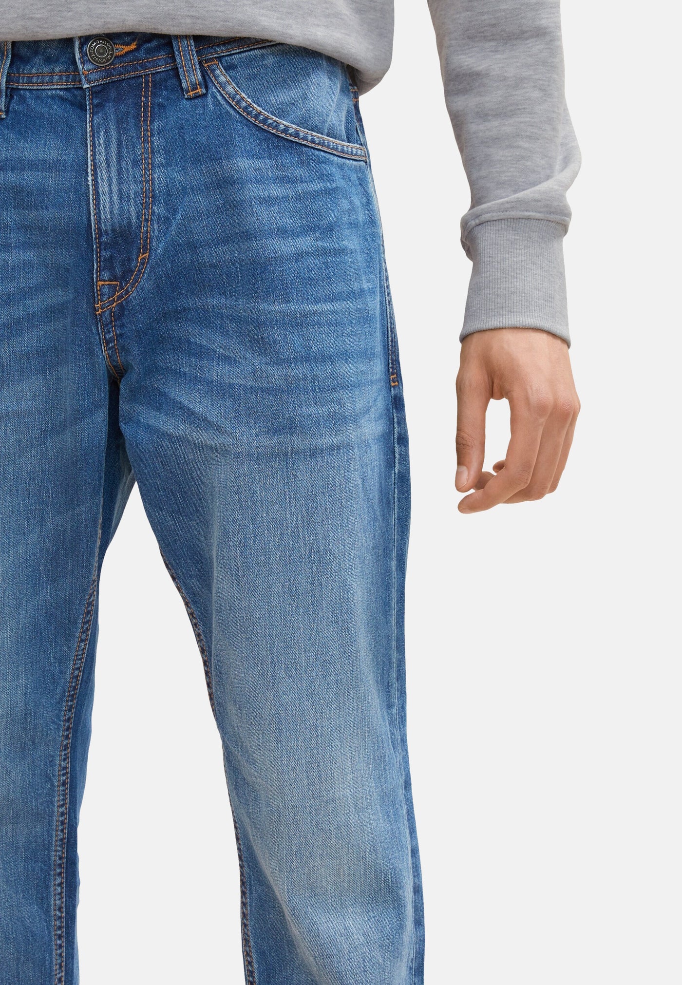Tom Tailor Josh Regular Slim Jeans mit Logo-Badge im Five-Pocket-Style