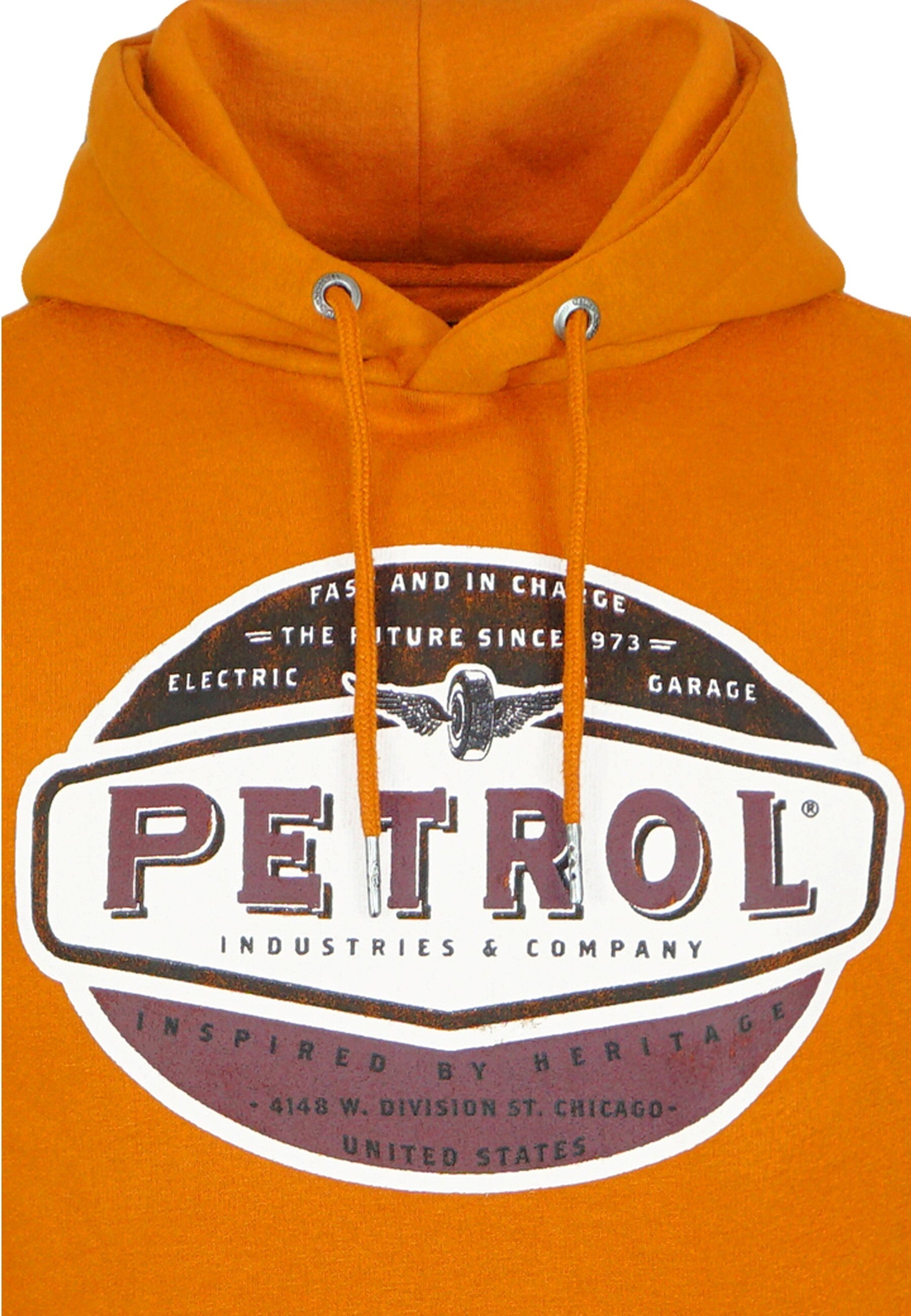 Petrol Industries Hoodie mit Kapuze, Kordelzug und Logo