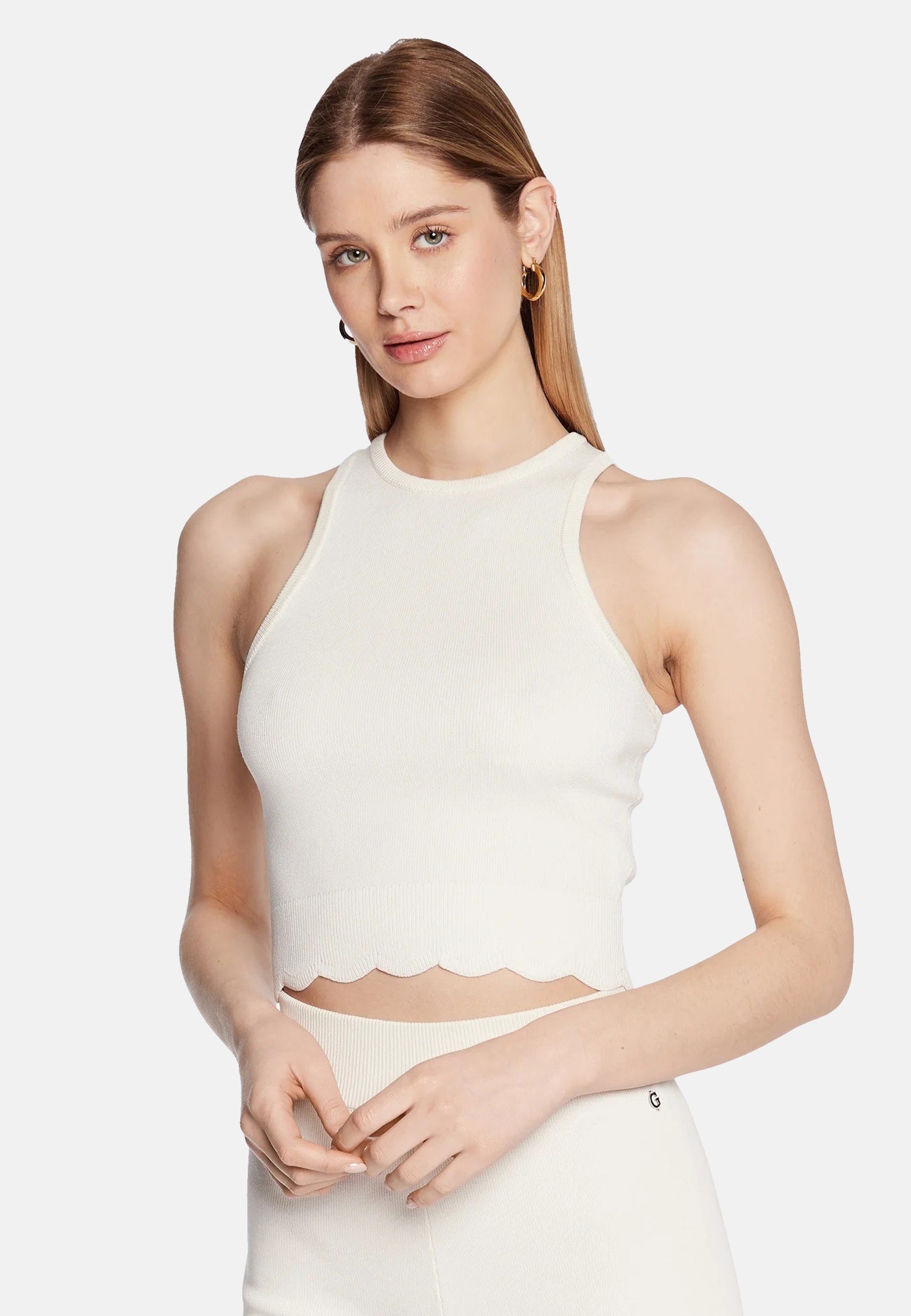 Guess Crop-Top ADA TOP SEAMLESS mit Rundhalsausschnitt und geripptem Saum im unifarbenem Design