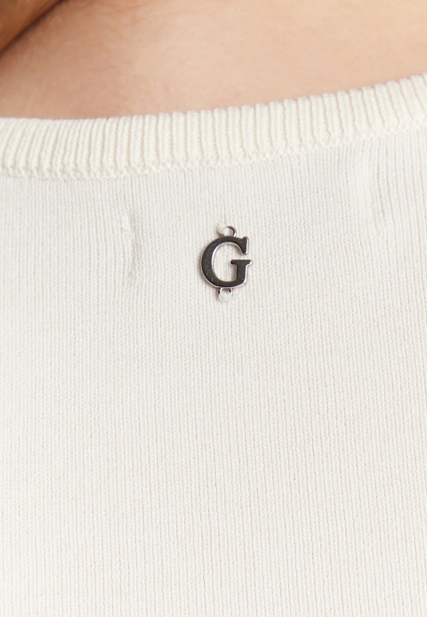 Guess Crop-Top ADA TOP SEAMLESS mit Rundhalsausschnitt und geripptem Saum im unifarbenem Design