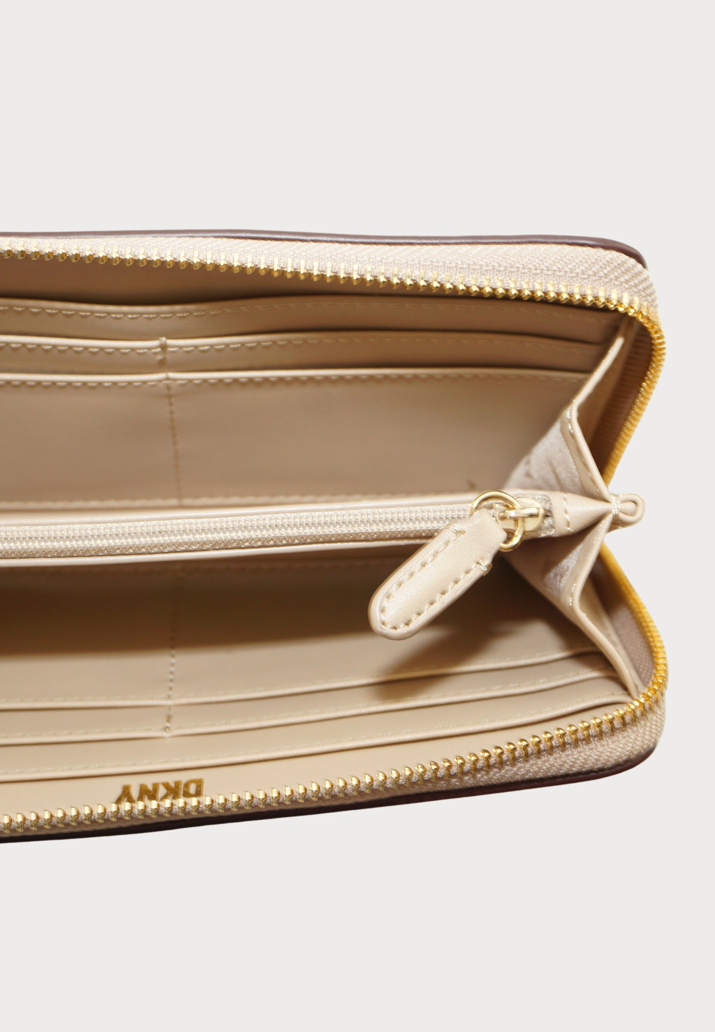 DKNY PERRI LG ZIP AROUND Portemonnaie