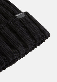 Woolrich CASHMERE POM POM Beanie