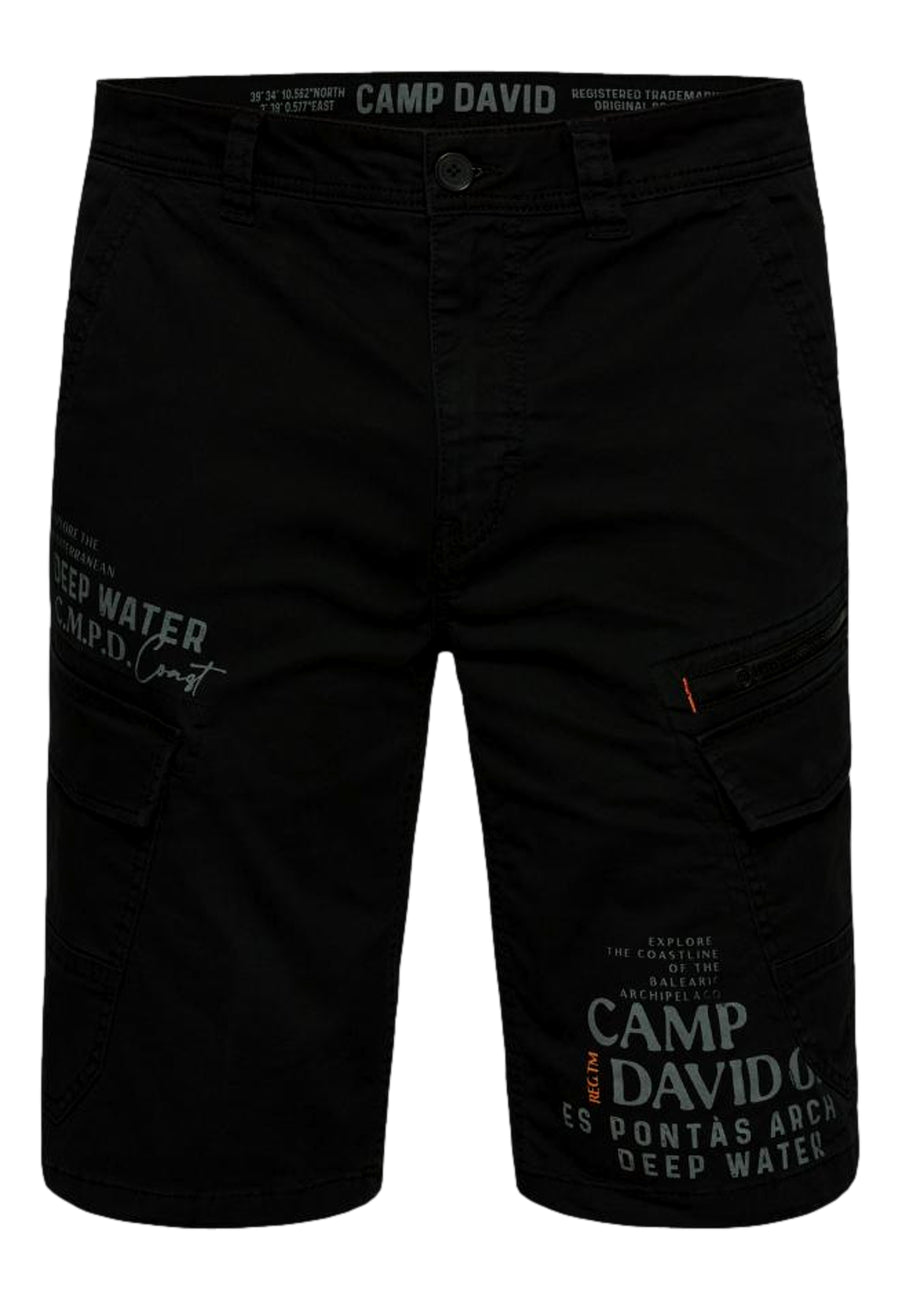Camp David kurze Hose mit vielen Taschen