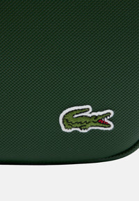 Lacoste LCST Umhängetasche