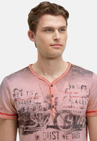 Camp David Riding The World I Henley-Kurzarmshirt