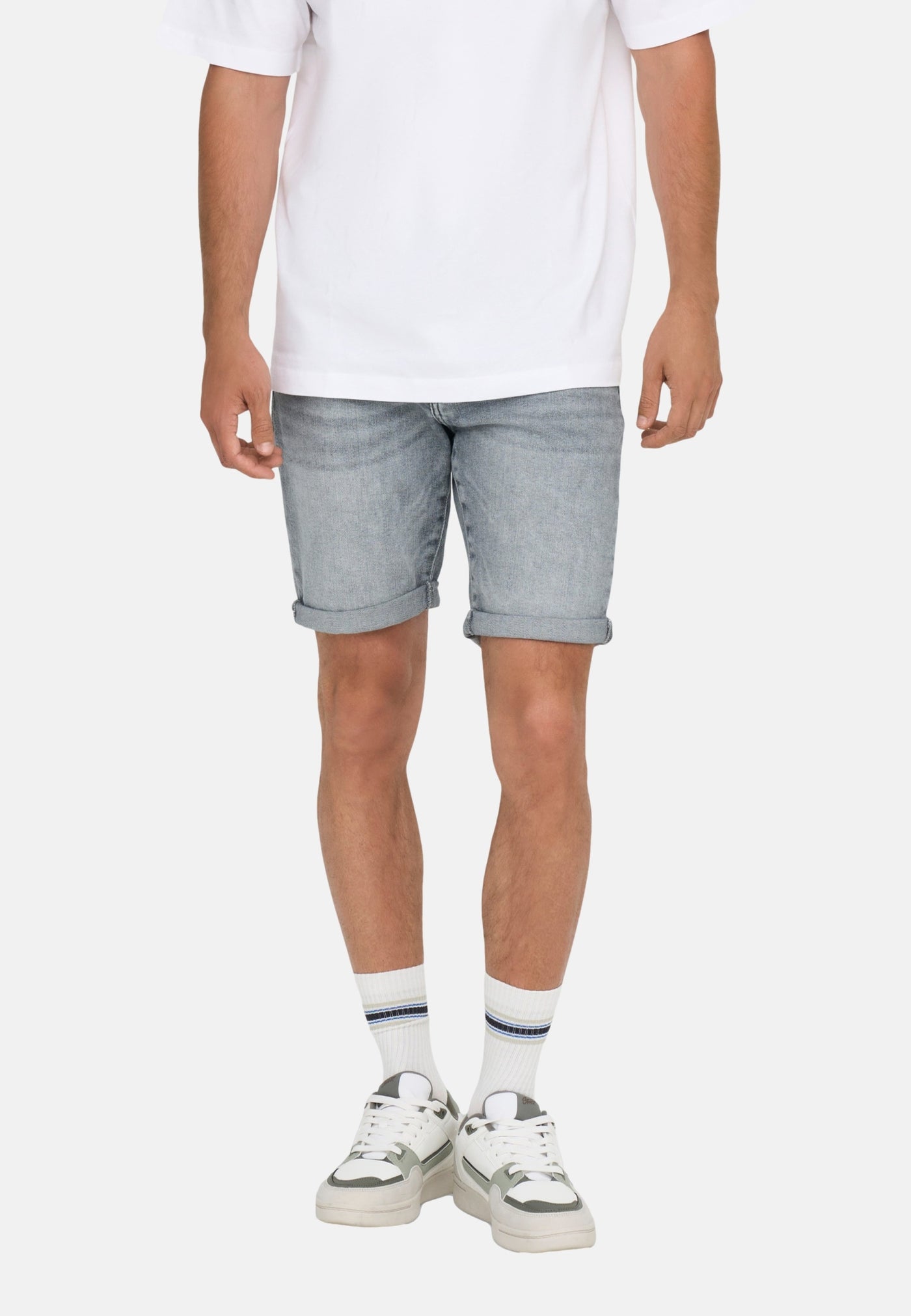 Only & Sons Ply MGD 8774 kurze Jeanshose