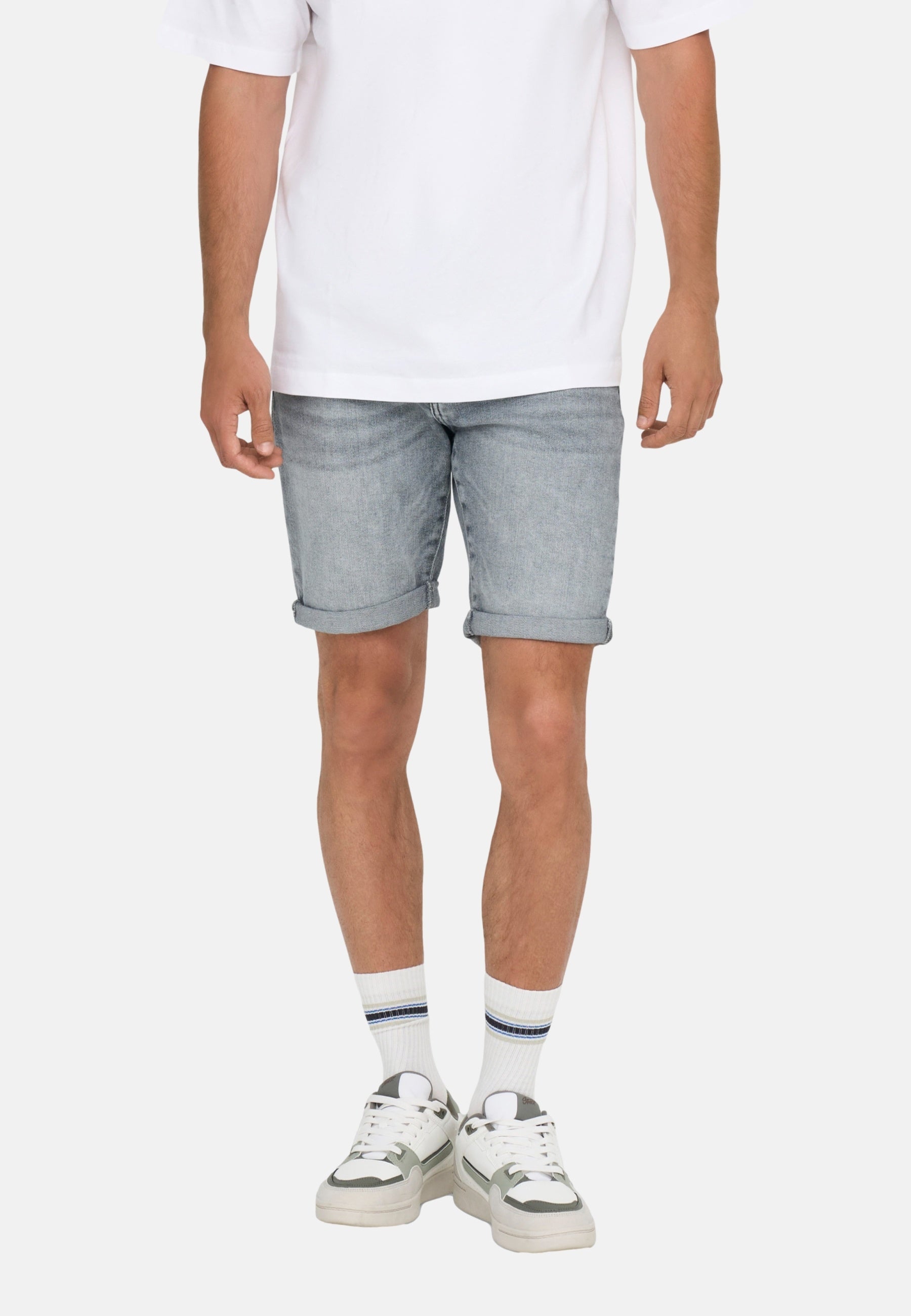 Only & Sons Ply MGD 8774 kurze Jeanshose