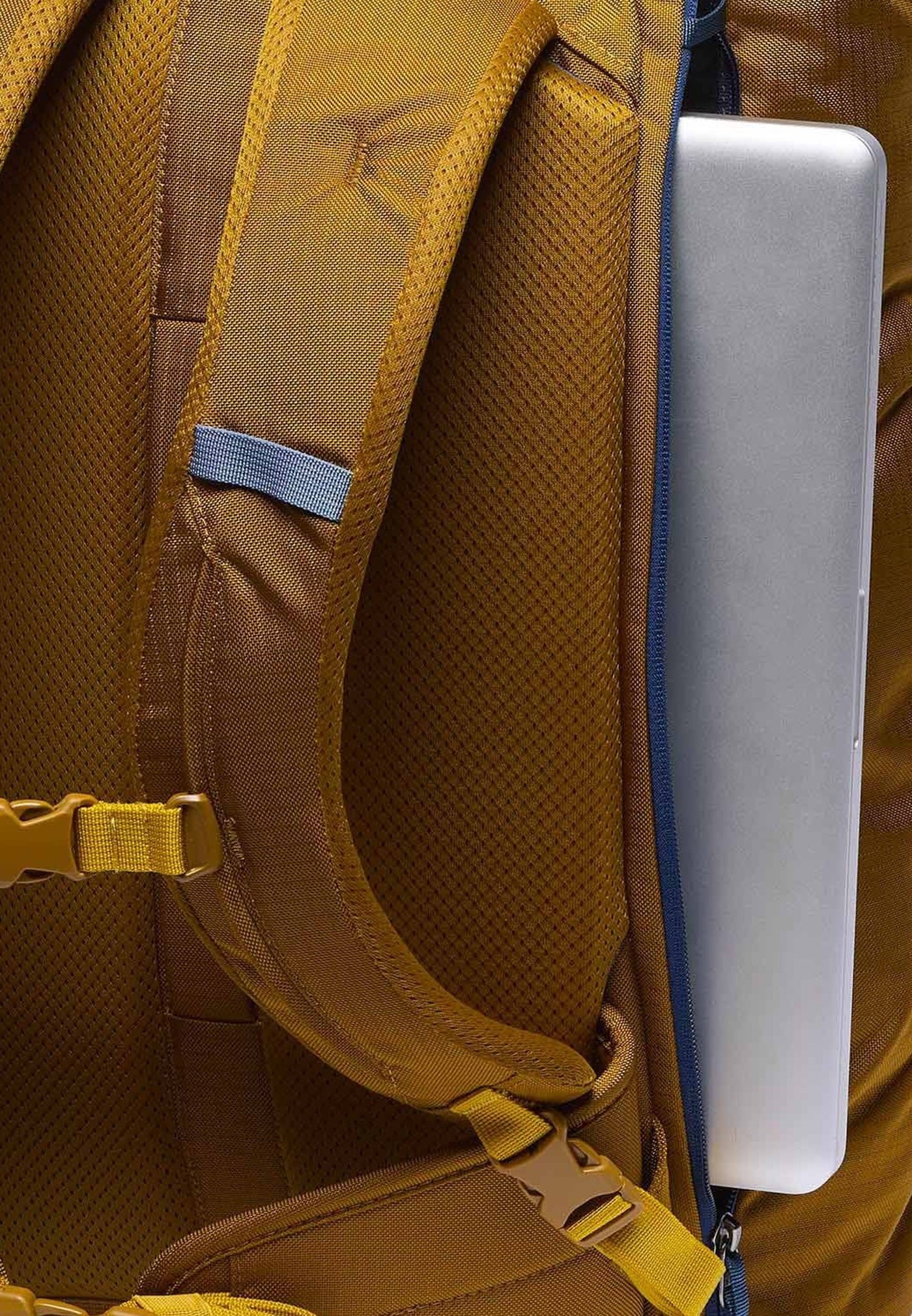 Cotopaxi Allpa 35L Travelpack